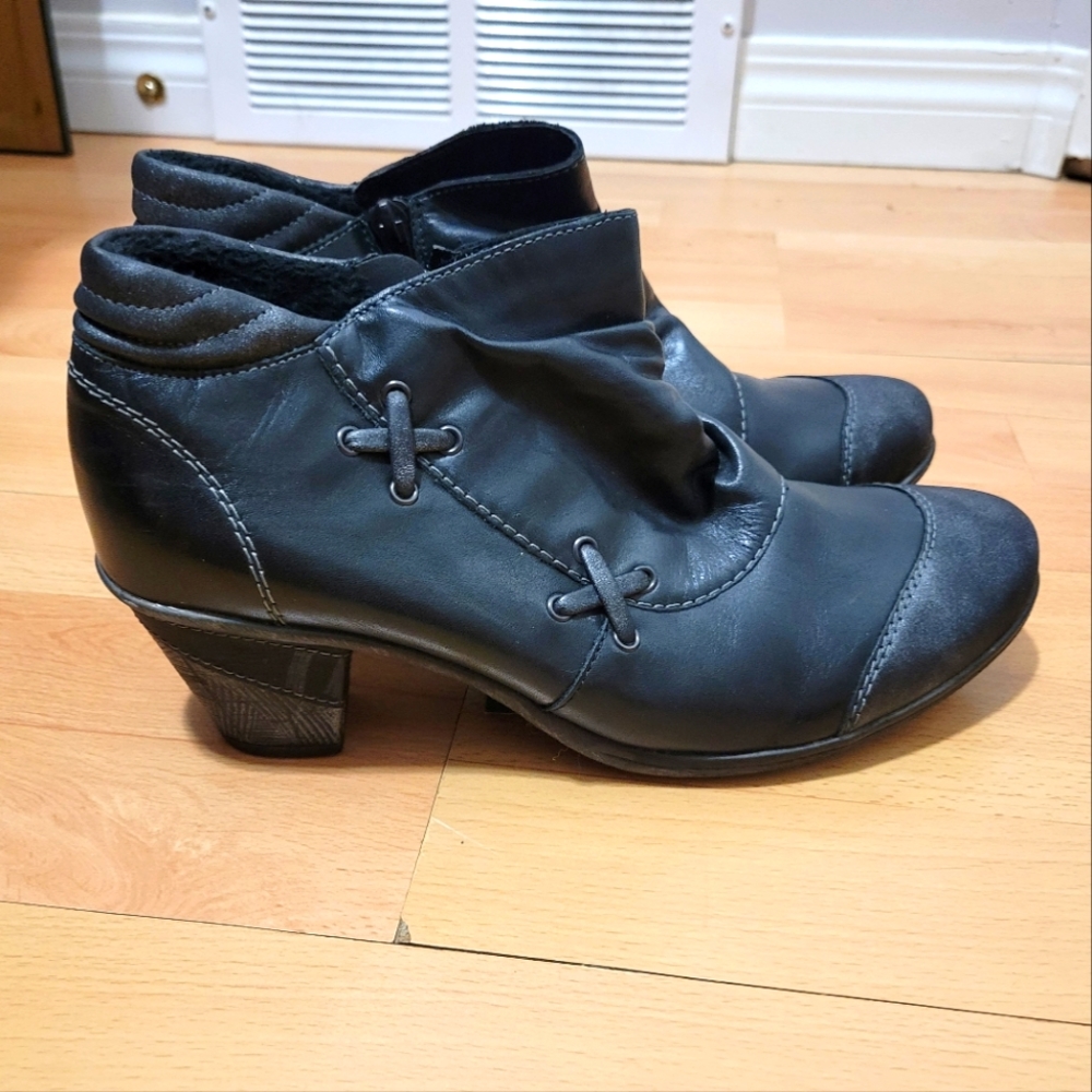 Remonte ankle boot size 41